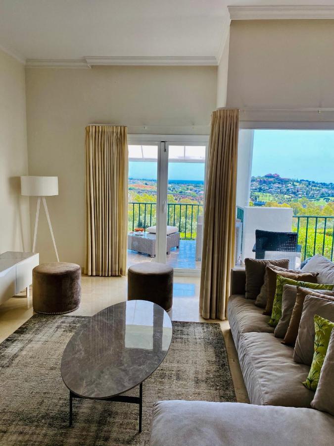 Luxury 3 Bedroom House At La Quinta Golf Course Ocean And Mountain View Benahavís Exterior foto