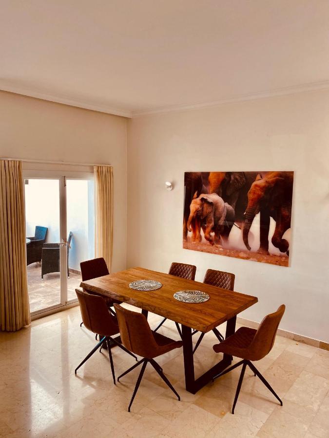 Luxury 3 Bedroom House At La Quinta Golf Course Ocean And Mountain View Benahavís Exterior foto