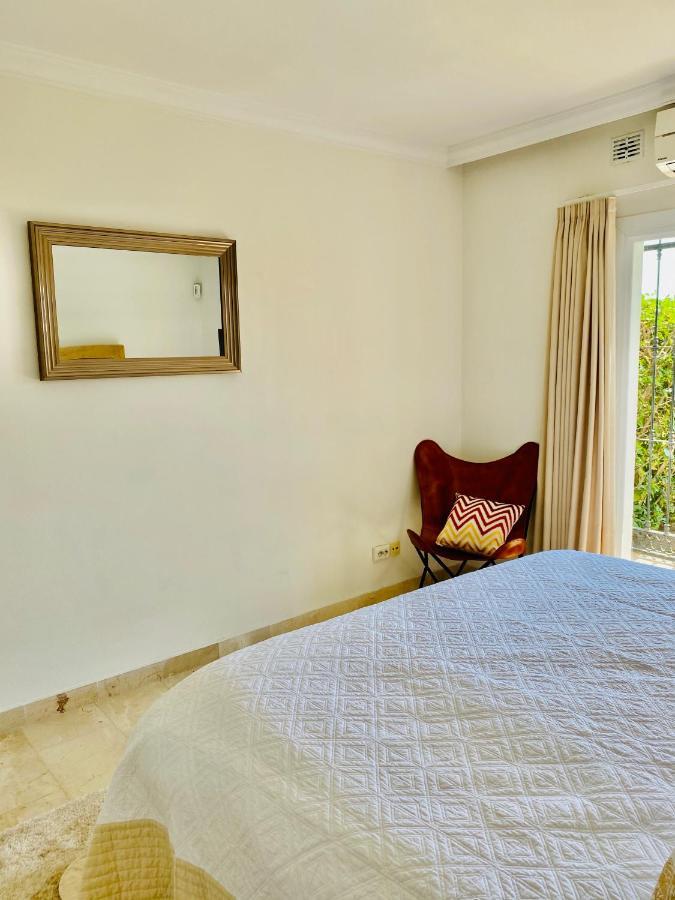 Luxury 3 Bedroom House At La Quinta Golf Course Ocean And Mountain View Benahavís Exterior foto